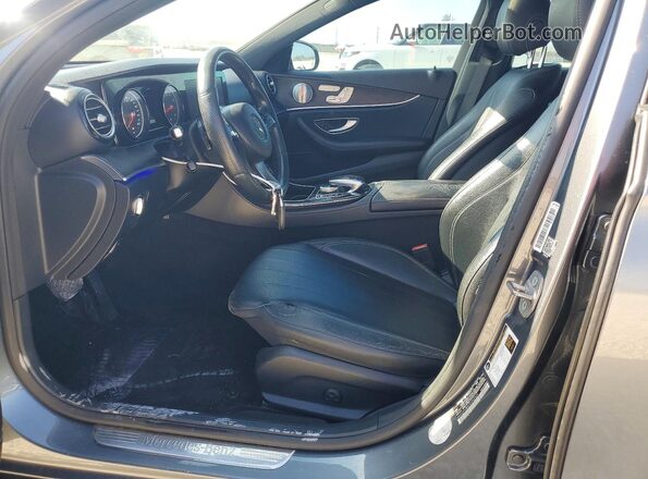 WDDZF4JB6HA082969 2017 MERCEDES-BENZ E Gray Vista interior delantera