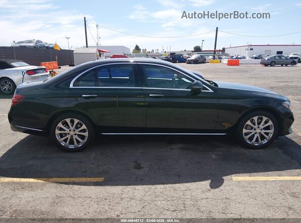 WDDZF4JB6HA102685 2017 MERCEDES-BENZ E-CLASS Черный Вид задней части салона