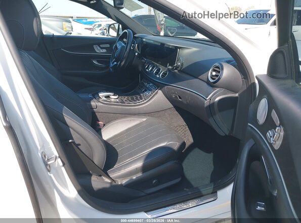 WDDZF4JB7KA681404 2019 MERCEDES-BENZ E-CLASS White წინა სალონის ხედი