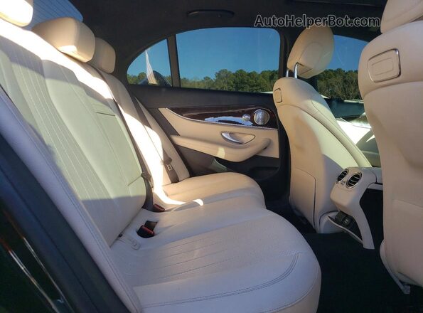 WDDZF4JB9KA508631 2019 MERCEDES-BENZ E Черный Вид задних сидений