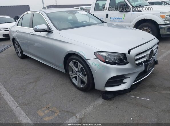 WDDZF4JBXHA116752 2017 MERCEDES-BENZ E-CLASS Серый Передняя правая четверть
