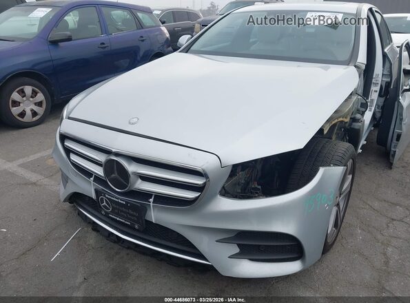 WDDZF4JBXHA116752 2017 MERCEDES-BENZ E-CLASS Серый Вид задней части салона