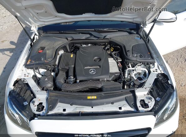 WDDZF4KB0HA109503 2017 MERCEDES-BENZ E-CLASS Белый Вид сзади