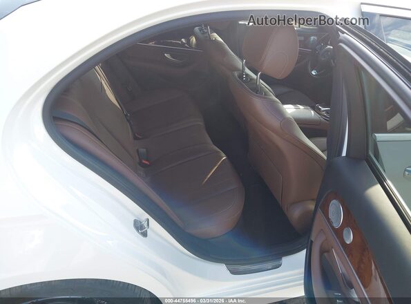 WDDZF4KB0HA109503 2017 MERCEDES-BENZ E-CLASS Белый Вид наклейки с VIN-кодом