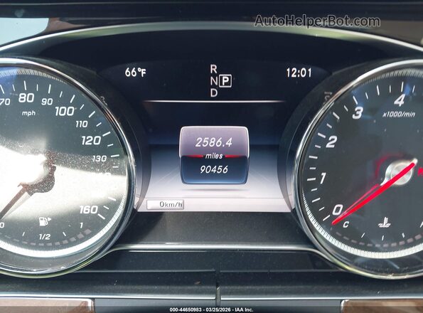 WDDZF4KB1JA475265 2018 MERCEDES-BENZ E-CLASS Белый Вид задних сидений
