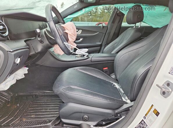 WDDZF4KB1KA533201 2019 MERCEDES-BENZ E White Front interior view