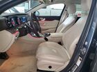 2018 Mercedes-benz E 300 4matic Серый vin: WDDZF4KB2JA429167
