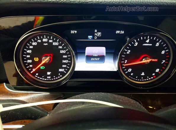 WDDZF4KB3HA071054 2017 MERCEDES-BENZ E Белый Вид щитка приборов