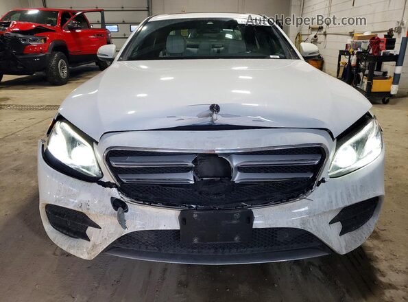 WDDZF4KB3HA071054 2017 MERCEDES-BENZ E Белый Вид спереди