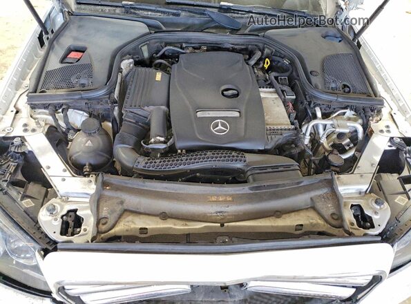 WDDZF4KB3HA071054 2017 MERCEDES-BENZ E Белый Вид задней части салона