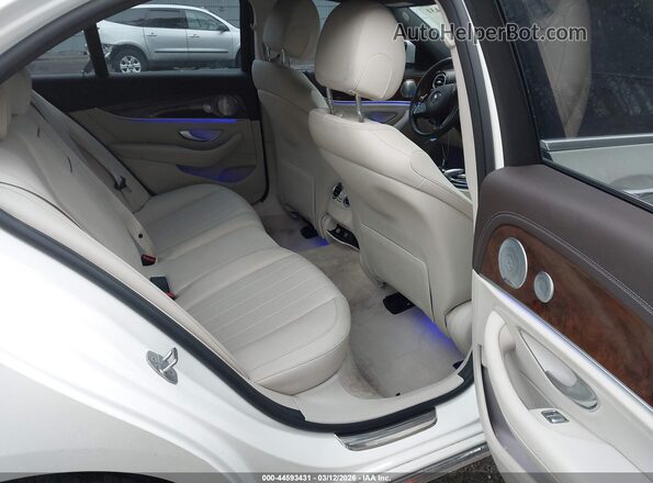 WDDZF4KB8HA178195 2017 MERCEDES-BENZ E-CLASS Белый Вид наклейки с VIN-кодом