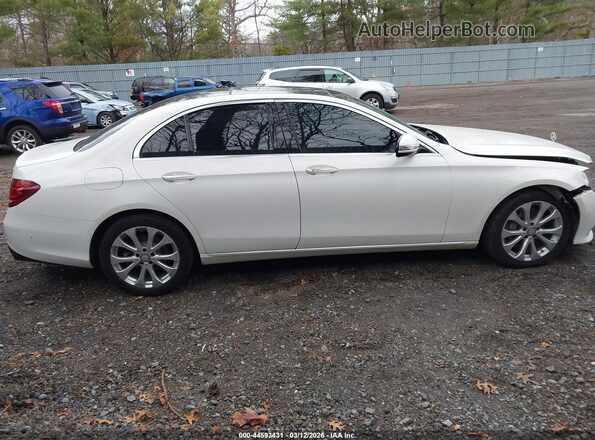 WDDZF4KB8HA178195 2017 MERCEDES-BENZ E-CLASS Белый Вид задней части салона