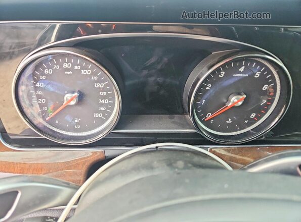 WDDZF4KBXHA215313 2017 MERCEDES-BENZ E Silver Սարքավորումների վահանակի տեսք