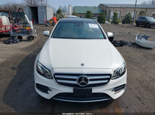 WDDZF6JB2LA722681 2020 MERCEDES-BENZ E-CLASS White Widok wnętrza z tyłu