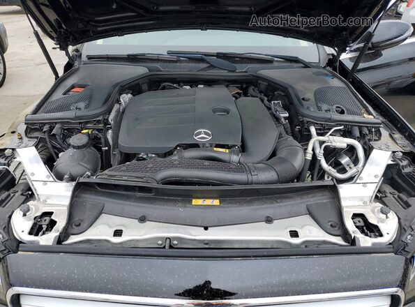 WDDZF8DB1LA719908 2020 MERCEDES-BENZ E Black Widok wnętrza z tyłu