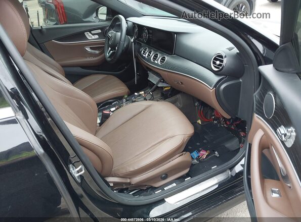 WDDZF8DB2LA734059 2020 MERCEDES-BENZ E-CLASS Черный Вид салона спереди