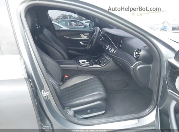 WDDZF8DB8LA754302 2020 MERCEDES-BENZ E-CLASS Gray Vista interior delantera