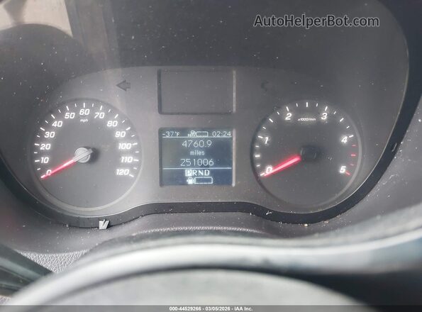 WDYPF1CD9KT003468 2019 FREIGHTLINER SPRINTER 2500 Белый Вид задних сидений