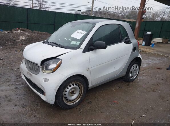 WMEFJ5DA0GK140072 2016 SMART FORTWO Белый Передняя левая четверть