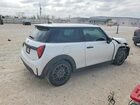 2025 Mini Cooper S Белый vin: WMW23GD01S2W19987