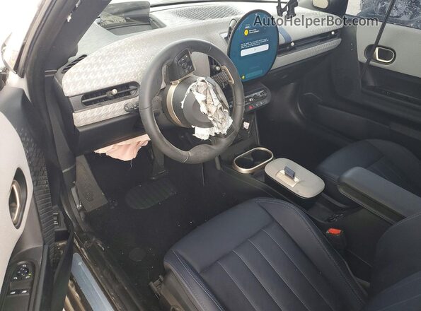 WMW23GD06S2W28331 2025 MINI COOPER Белый Вид панели приборов