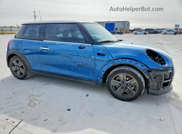 WMW33DH05R2W02634 2024 MINI COOPER Синий Передняя правая четверть