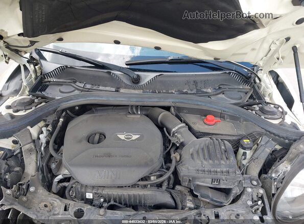 WMWLU1C34H2C42240 2017 MINI CLUBMAN Кремовый Вид сзади