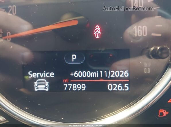 WMWLU5C53H2E80492 2017 MINI CLUBMAN Белый Вид задних сидений