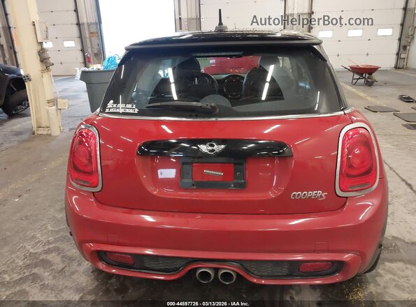 WMWXP7C5XJ2C62320 2018 MINI HARDTOP Red 