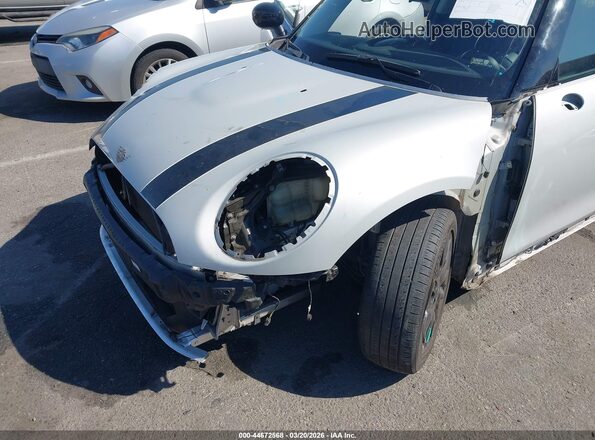 WMWXR3C06M2N76653 2021 MINI HARDTOP Silver Vista frontal