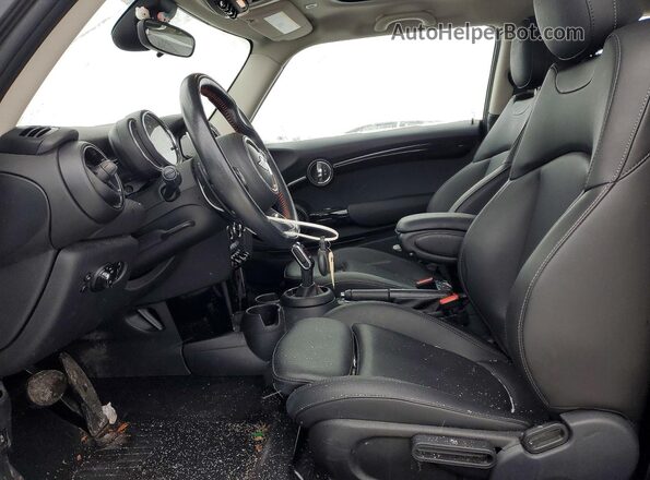 WMWXR5C06L2M01913 2020 MINI COOPER Зеленый Вид салона спереди