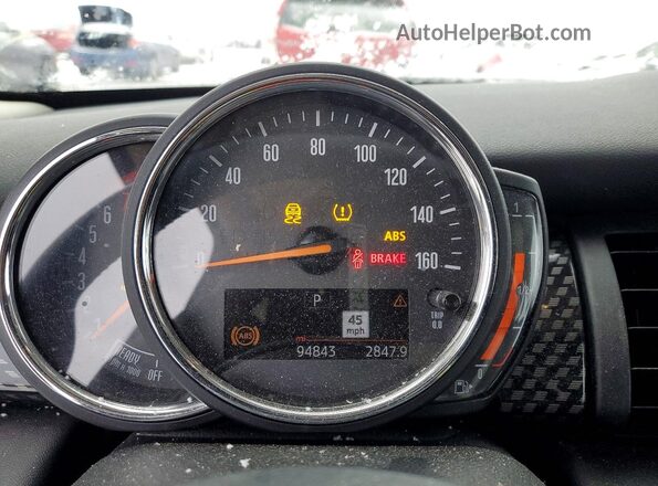 WMWXR5C06L2M01913 2020 MINI COOPER Зеленый Вид щитка приборов