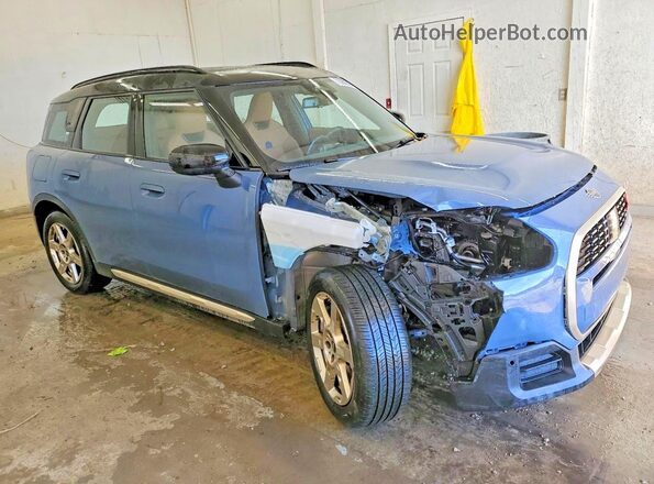 WMZ23GA02S7T08904 2025 MINI COUNTRYMAN Синий Вид спереди