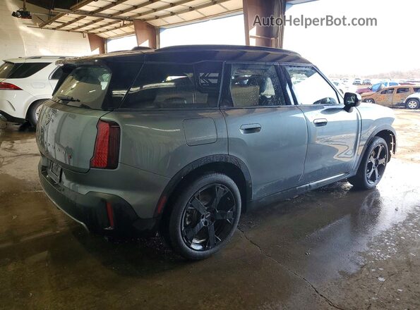 WMZ23GA03T7T82253 2026 MINI COUNTRYMAN Серый Задняя правая четверть
