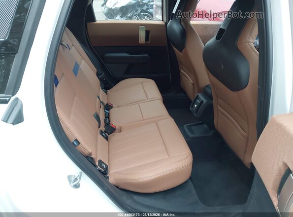 WMZ23GA05T7U73024 2026 MINI COUNTRYMAN Белый Вид наклейки с VIN-кодом