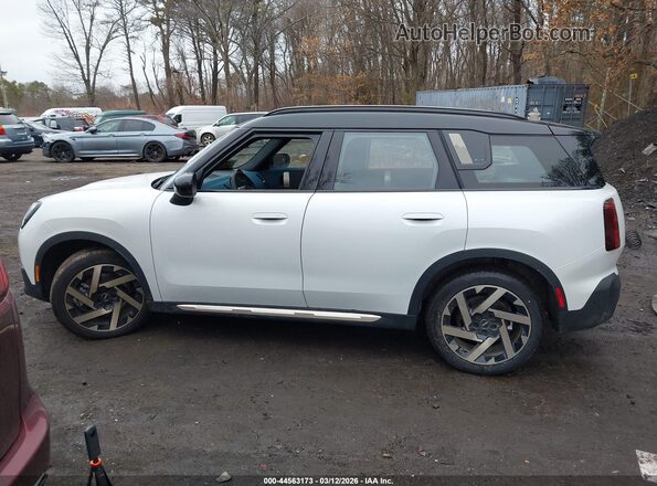 WMZ23GA05T7U73024 2026 MINI COUNTRYMAN Белый Панорамный вид салона 360°