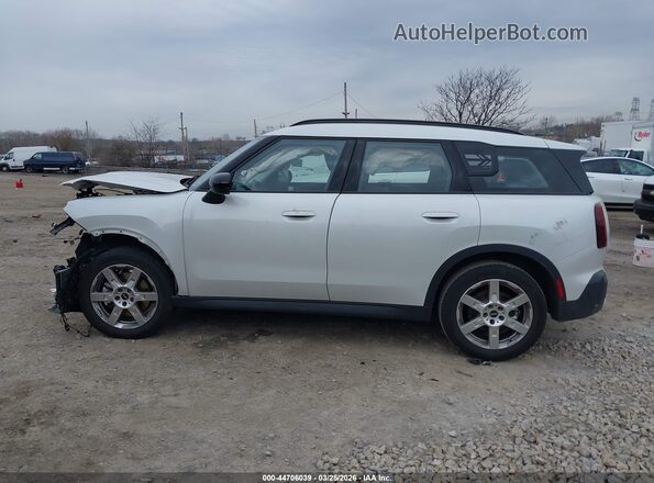 WMZ23GA07S7R36747 2025 MINI COUNTRYMAN Белый Вид задней части салона