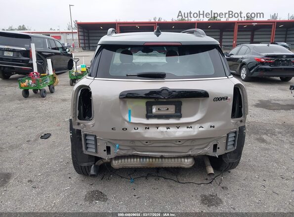WMZ53BR00R3R42959 2024 MINI COUNTRYMAN Кремовый Вид спереди