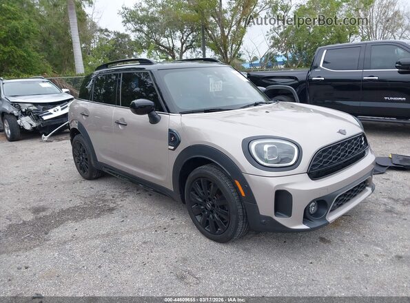 WMZ53BR00R3R42959 2024 MINI COUNTRYMAN Кремовый Передняя правая четверть