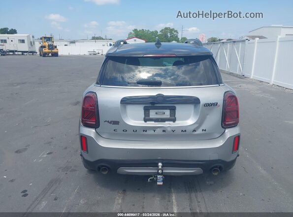 WMZ53BR06R3R70572 2024 MINI COUNTRYMAN Серебряный 