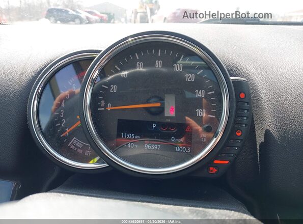 WMZYS7C30H3E06949 2017 MINI COUNTRYMAN White Widok tylnych siedzeń