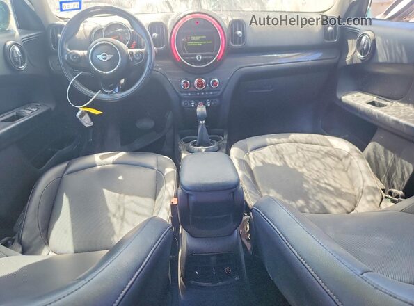WMZYS7C35H3B62814 2017 MINI COOPER Серебряный Вид панели приборов