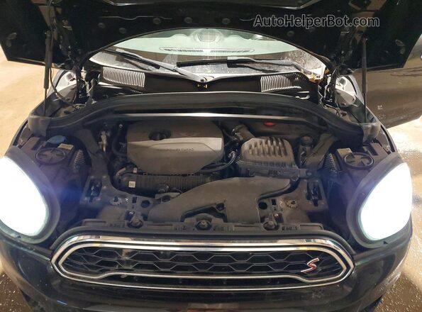 WMZYT3C34H3D97727 2017 MINI COOPER Black Vista interior trasera