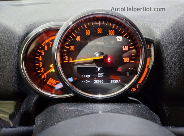 WMZYV5C53K3F58406 2019 MINI COOPER Белый Вид щитка приборов