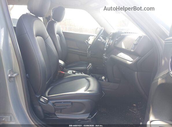 WMZYW3C04L3L10640 2020 MINI COUNTRYMAN Серый Вид салона спереди