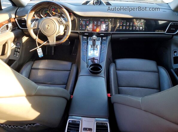 WP0AA2A70GL004289 2016 PORSCHE PANAMERA Серый Вид панели приборов
