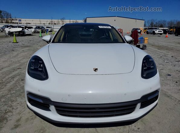 WP0AA2A72HL100703 2017 PORSCHE PANAMERA Белый Вид спереди