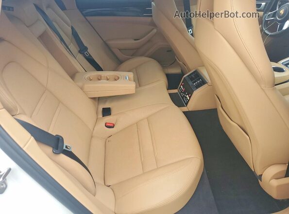 WP0AA2A77KL101949 2019 PORSCHE PANAMERA Белый Вид задних сидений