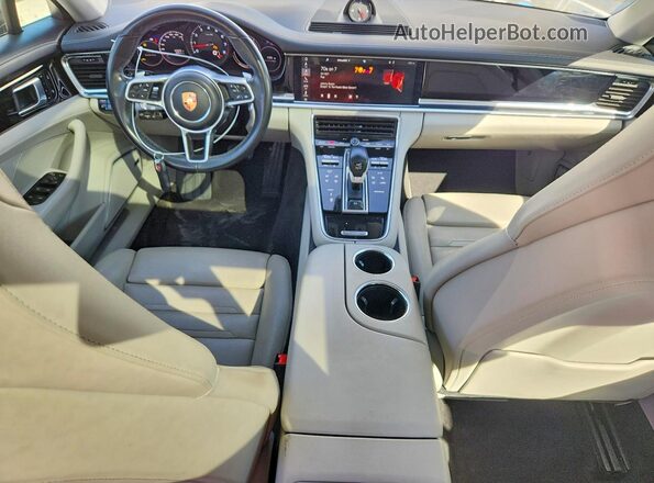 WP0AA2A79KL100477 2019 PORSCHE PANAMERA White Widok deski rozdzielczej