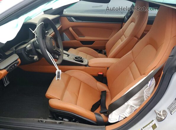 WP0AA2A96SS206330 2025 PORSCHE 911 Серый Вид салона спереди